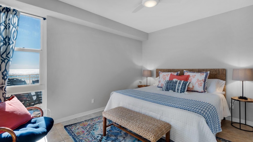 Apartment, Multiple Beds (Sans Souci Unit 102) photo 3