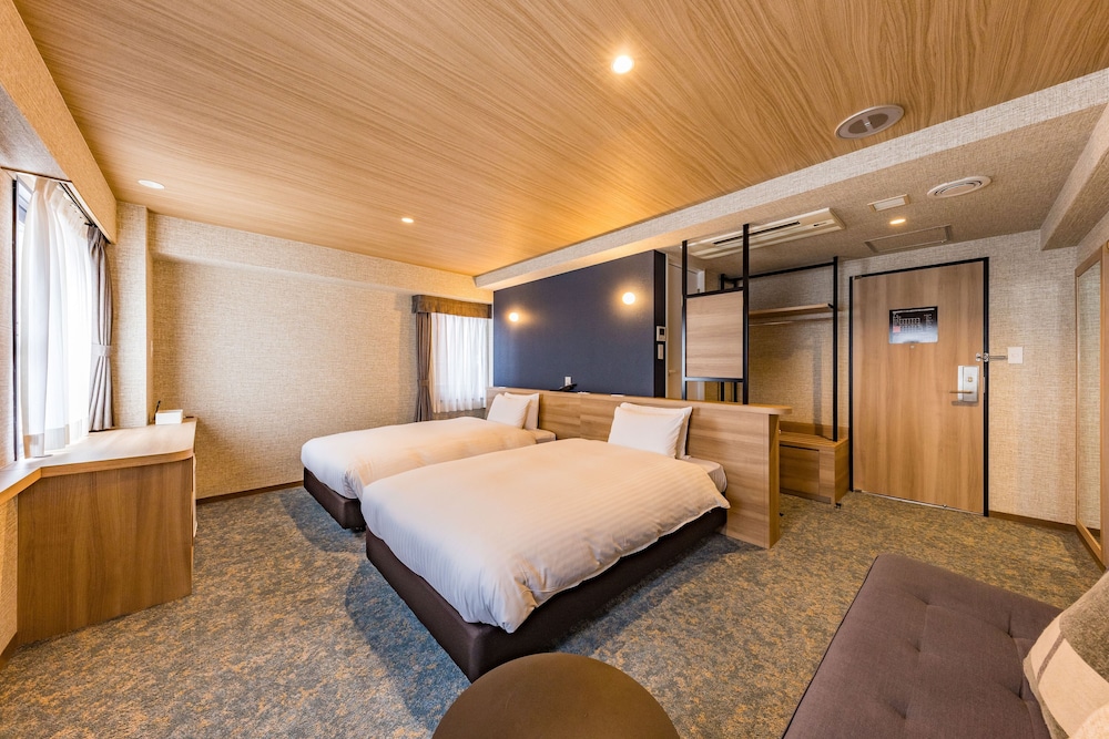 Comfort Twin Room, Non Smoking (Breakfast is Not included for 0-12yr) photo 1