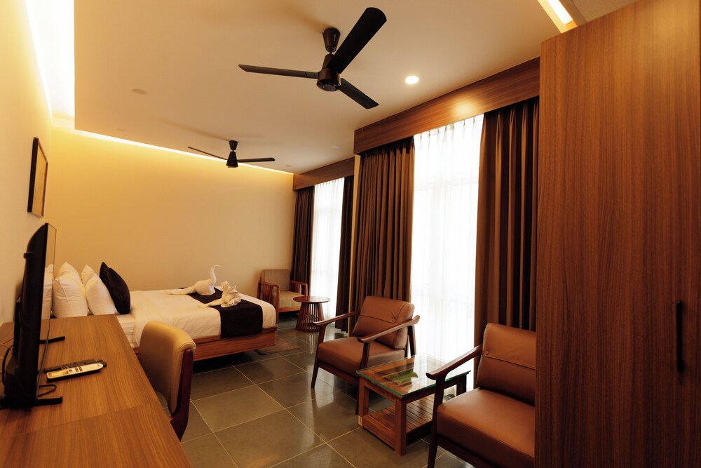 Premium Double Room, City View