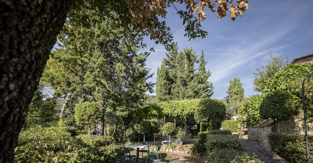 Superior Double or Twin Room, Garden View - Photo 4