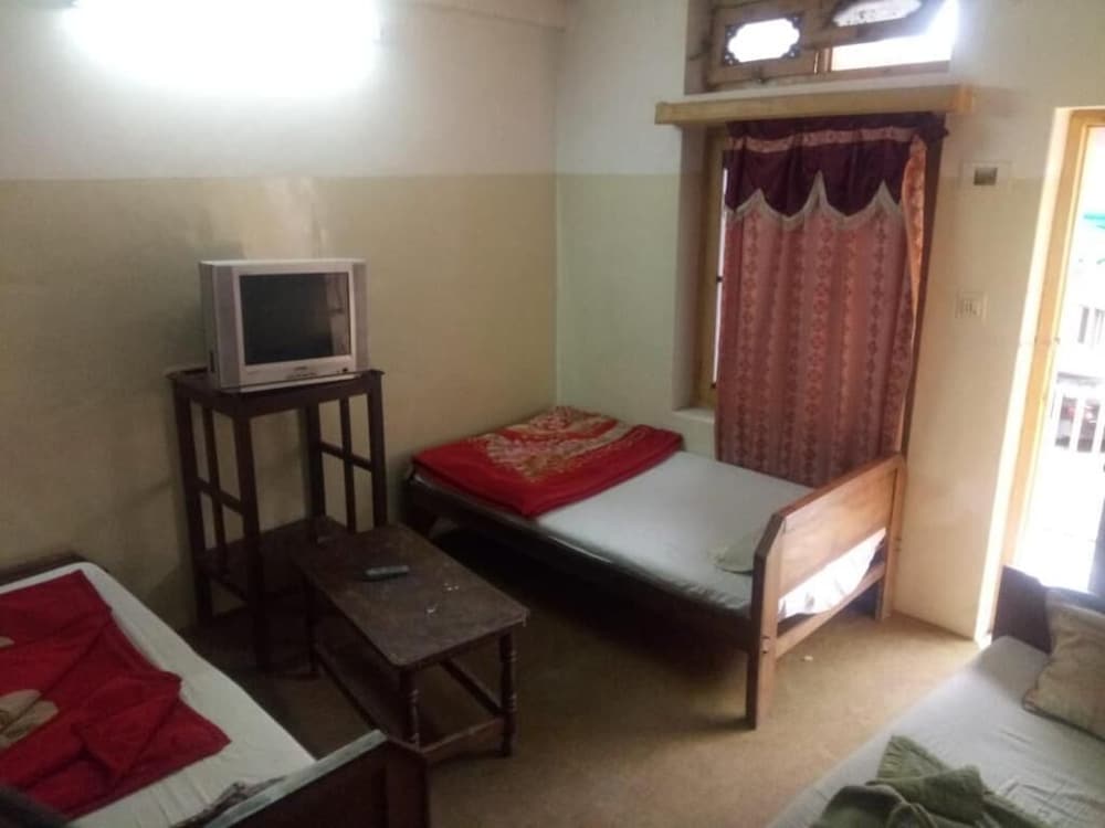 Standard Triple Room photo 1