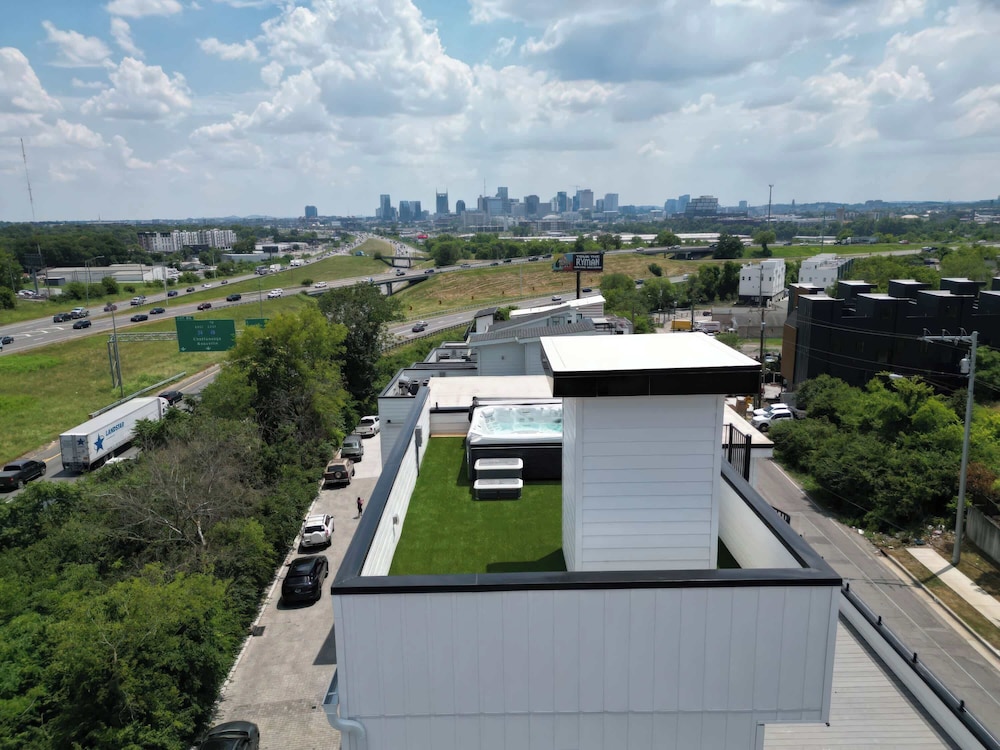 Elevator With Rooftop Hot Tub Pet-friendly Yard, Foto 68