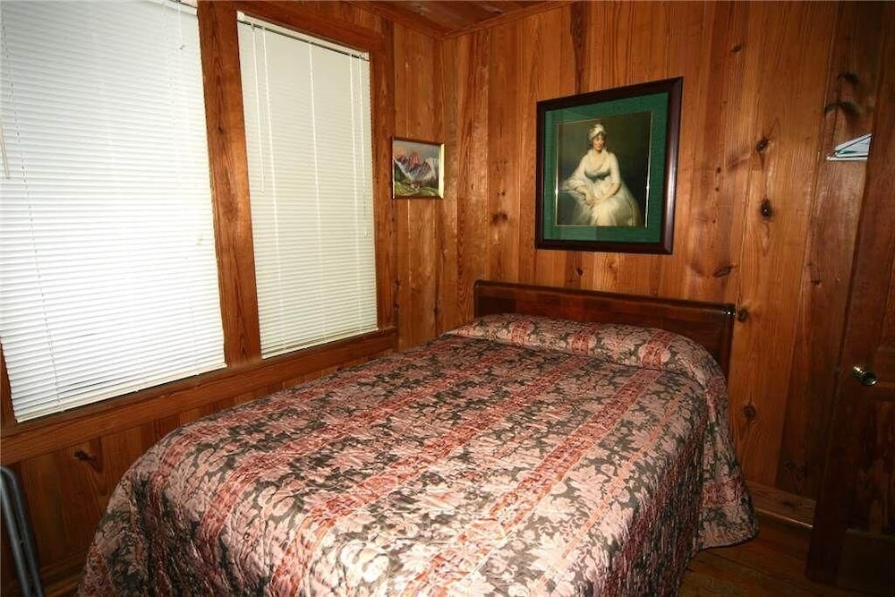 House, Multiple Beds (Salley/Morrison) photo 2