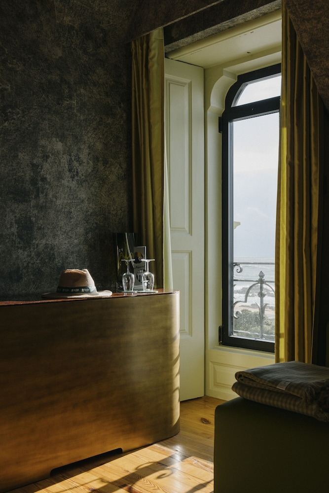 Manor House Ocean Front Suite