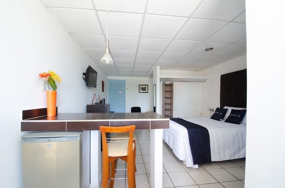 Executive Double Room Single Use, 1 Queen Bed photo 1