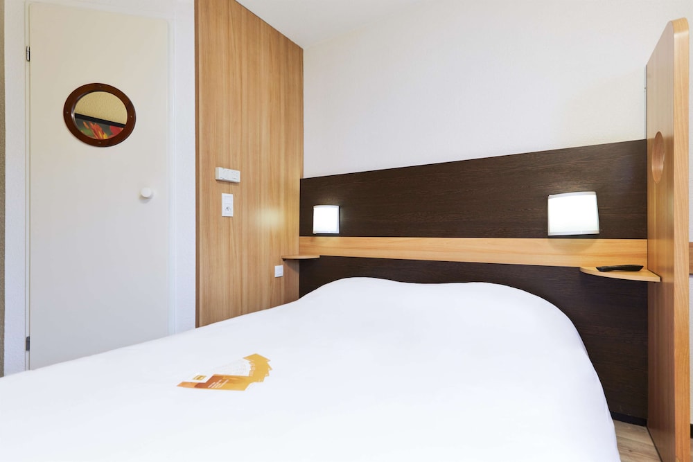 Standard Room, 1 Double Bed - Photo 6