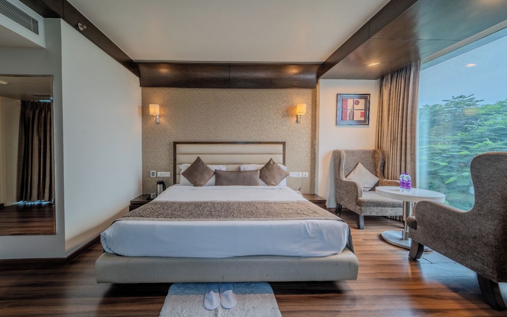 Royal Double Room