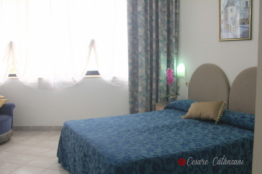 Comfort Quadruple Room