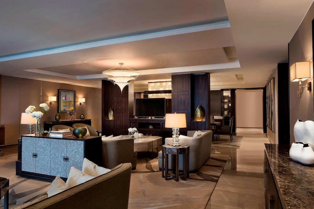 Presidential Room, 1 Bedroom, Golf View photo 1