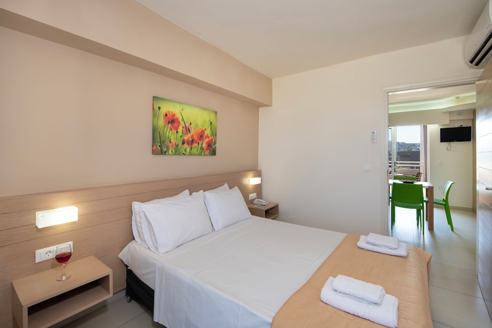 One Bedroom Apartment