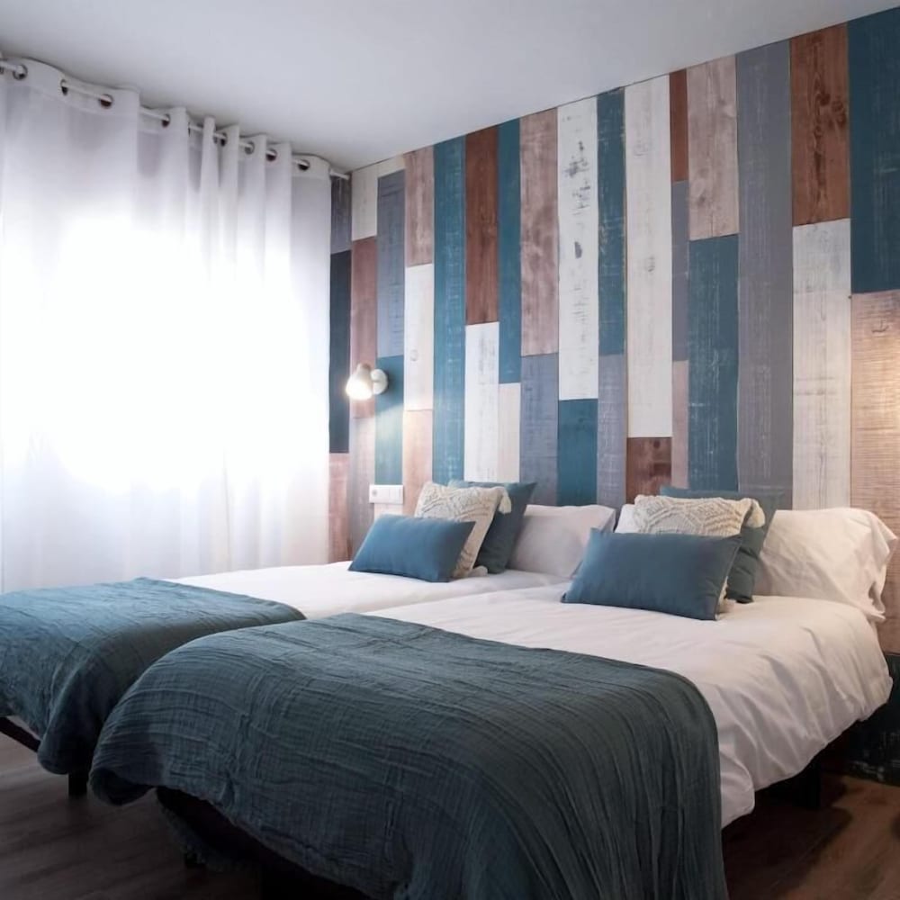 Standard Twin Room photo 3