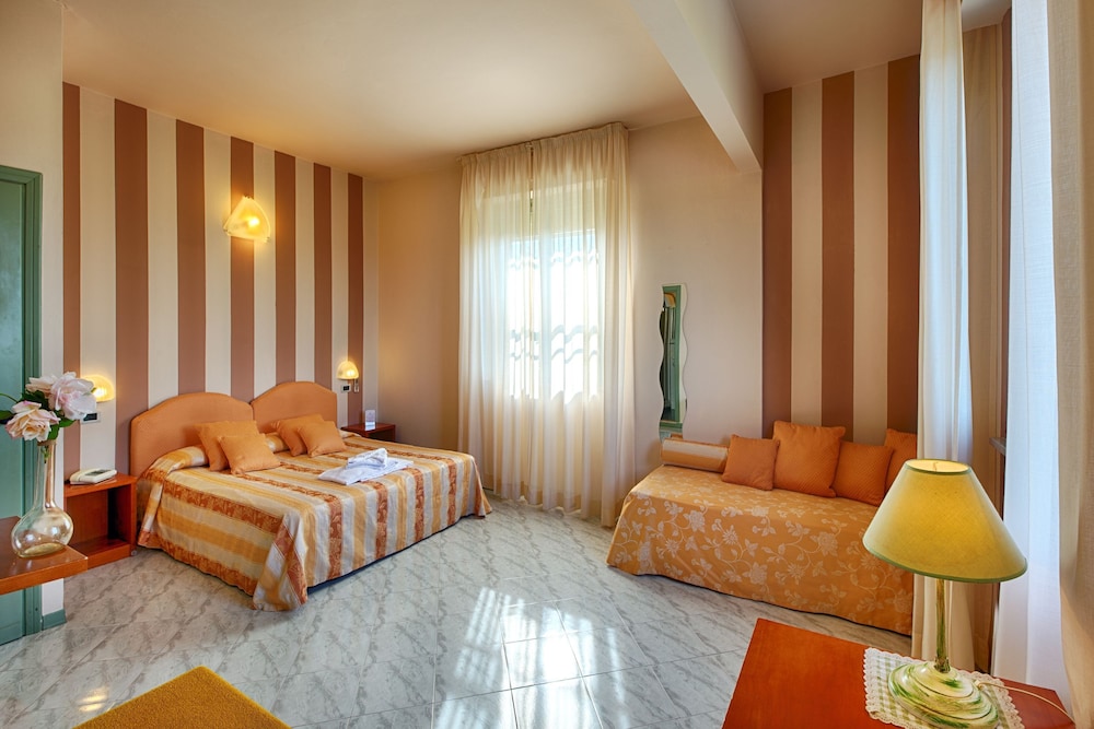Chambre Triple