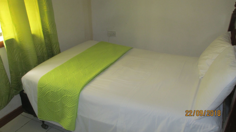 Basic Double Room, 1 Bedroom photo 3