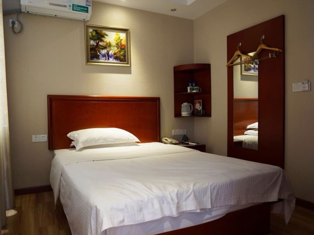 Single Room photo 2