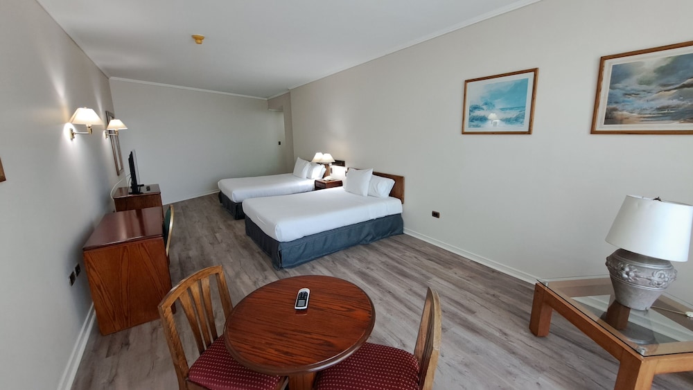 Double Room, 2 Double Beds photo 3