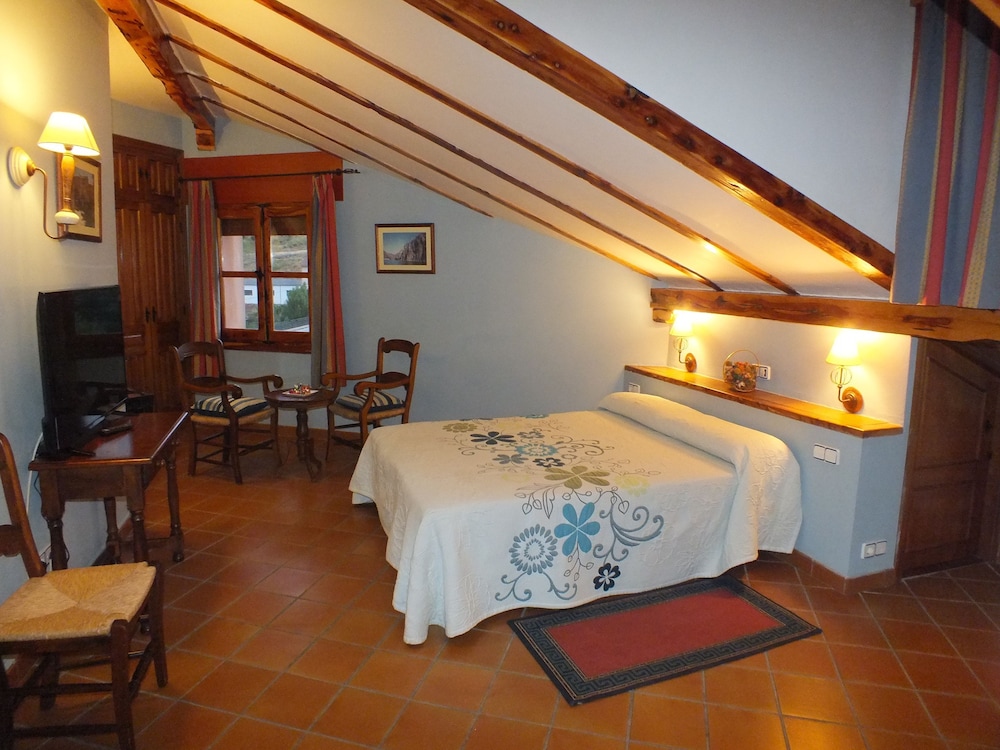 Double Room, Hot Tub photo 2