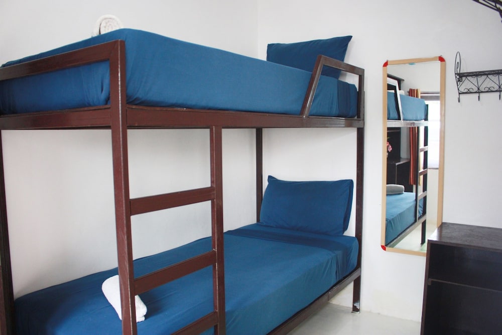 Quad Room