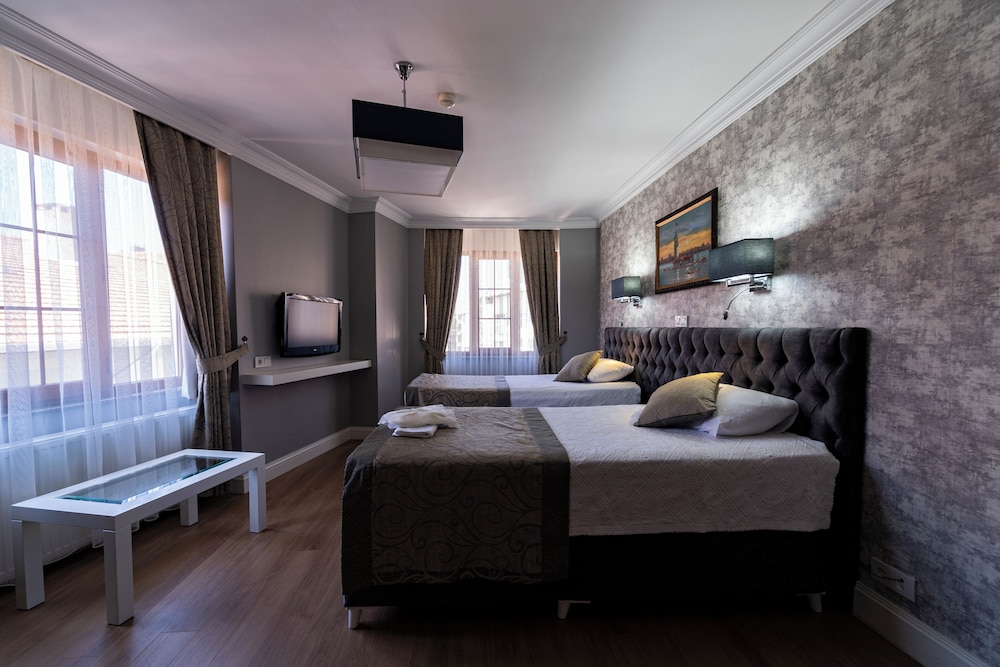 Standard Twin Room photo 3