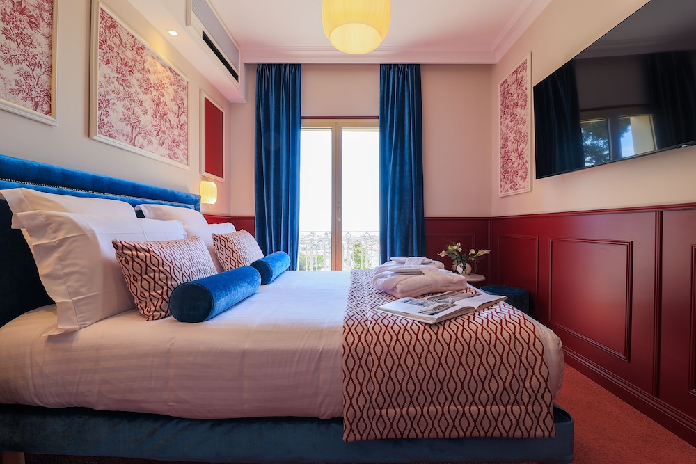 Panoramic Room, Sea View - Photo 2