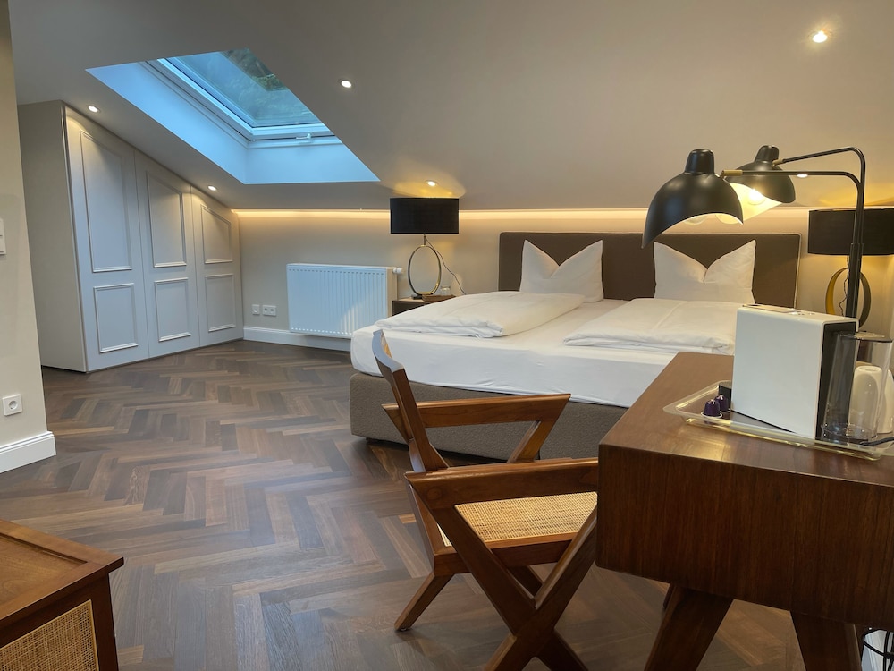 Premium Double Room photo 2