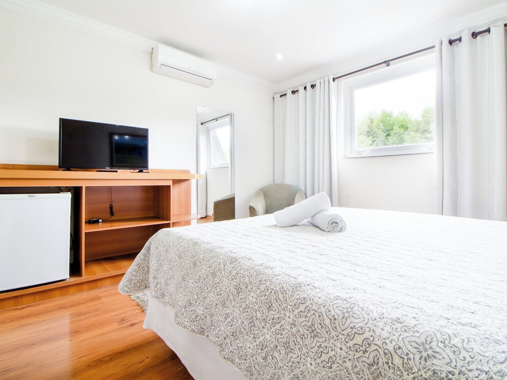 Deluxe Room - Photo 2