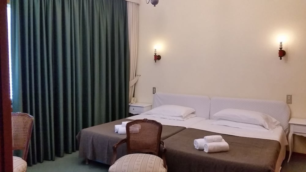Standard Twin Room, Courtyard View photo 1