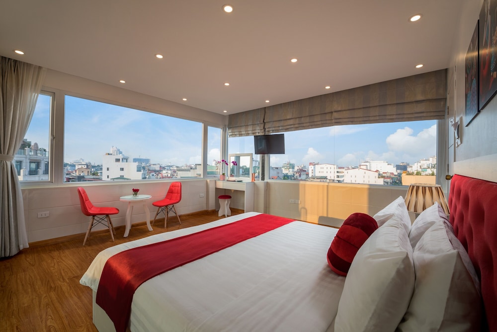 Royal Panorama Suite City View photo 1