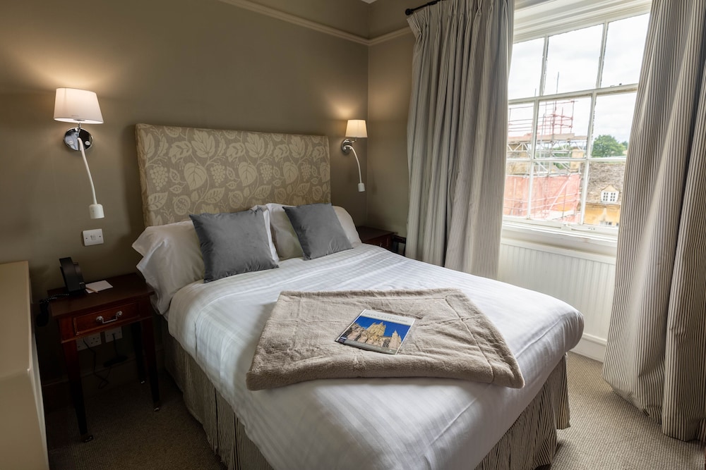 Classic Double or Twin Room photo 1