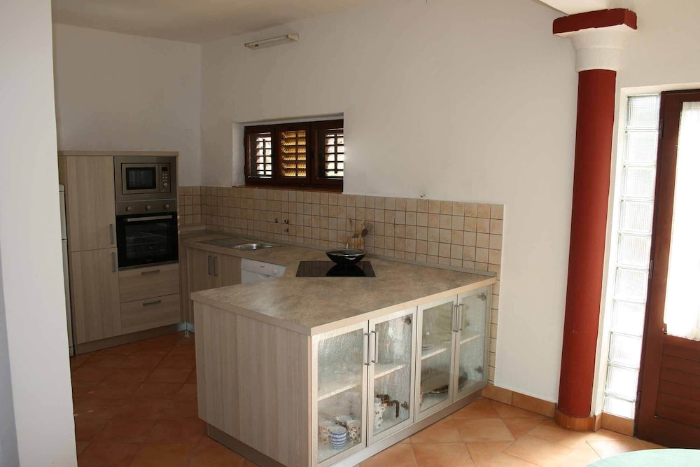 Economy Apartment (2)