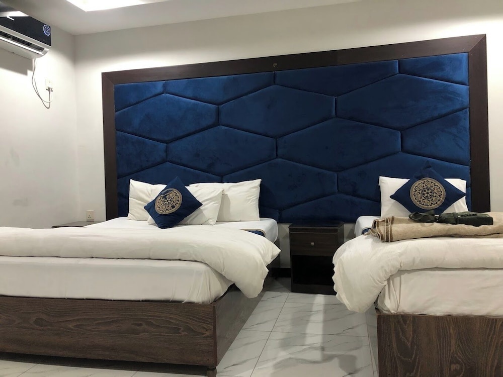 Deluxe Double Room, City View