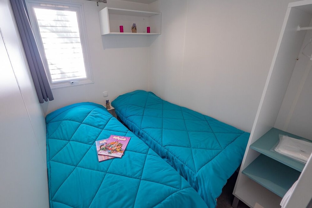 Mobile Home (Titania 2)
