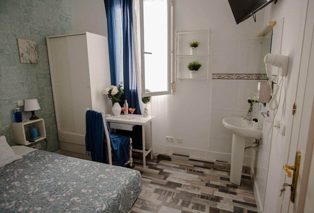 Standard Single Room (Individual Baño Privado) photo 2