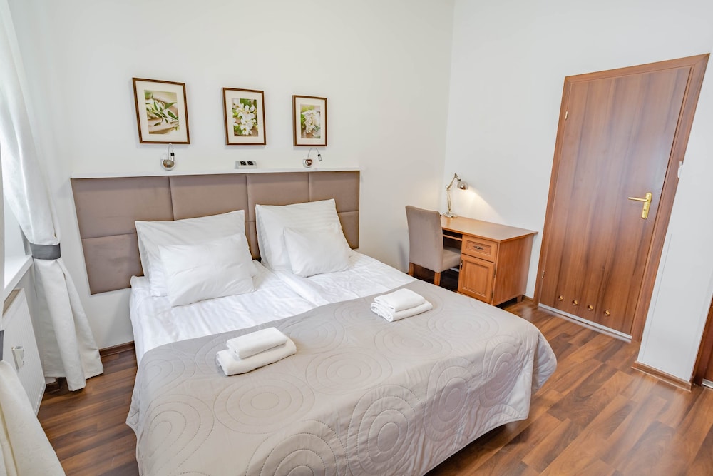 Standard Double Or Twin Room photo 1