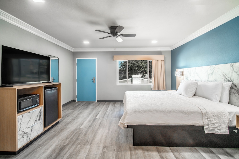 Pacific Inn & Suites, 사진 3