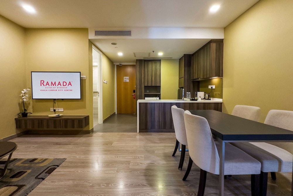 Executive Studio Suite, 1 King Bed, Non Smoking