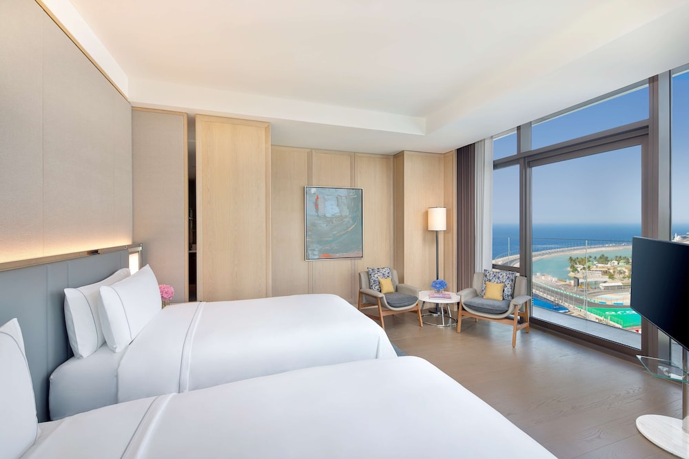 Horizon Two Bedroom Suite King - Photo 10