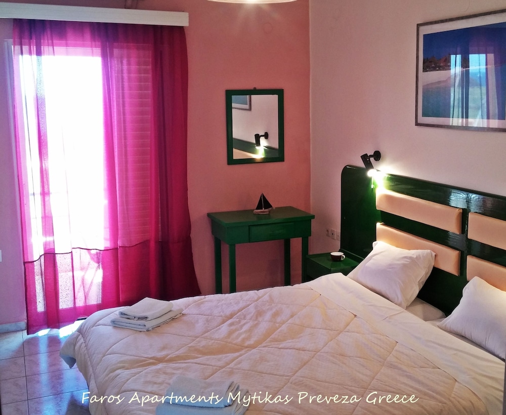Apartment, 2 Bedrooms, Sea View photo 2