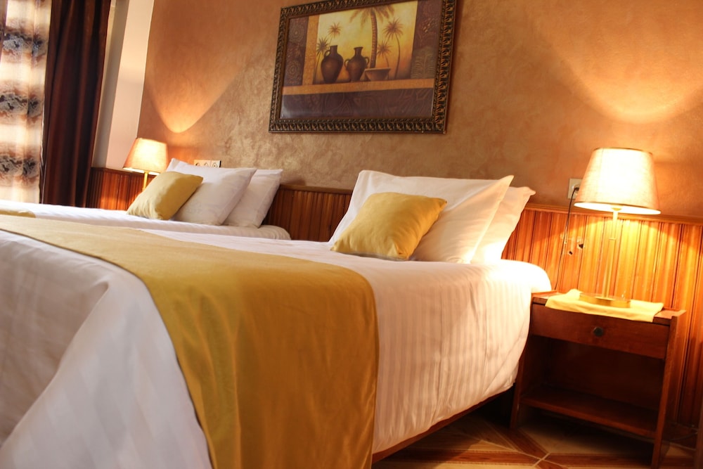 City Twin Room photo 2