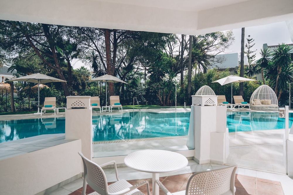 Double Room, Pool Access - Photo 5