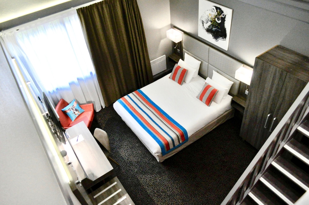 Standard Room, Multiple Beds - Photo 1
