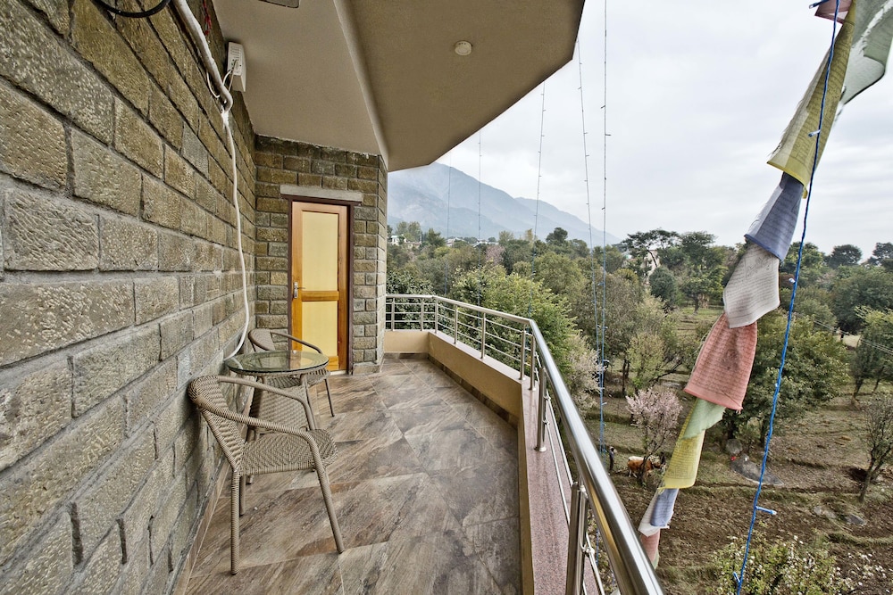 Superior Room With Private Balcony photo 3