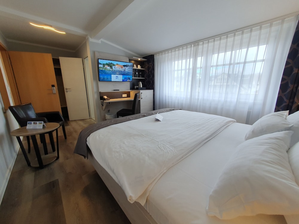 Basic Double Room