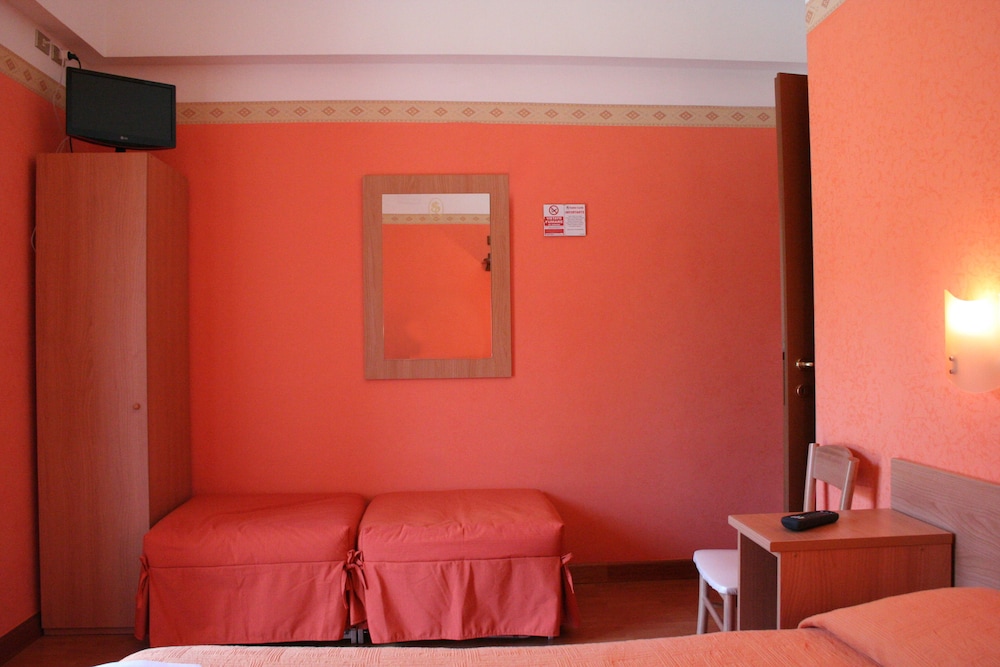 Quadruple Room photo 2
