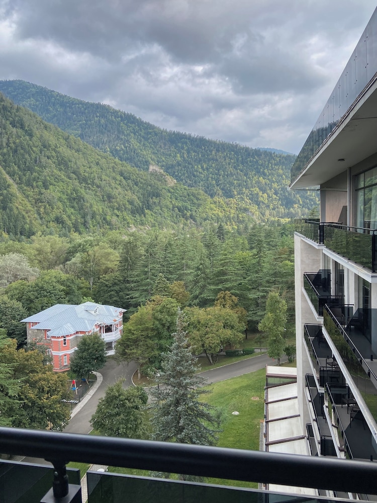 Deluxe Twin Room, 1 Bedroom, Mountain View, photo 6
