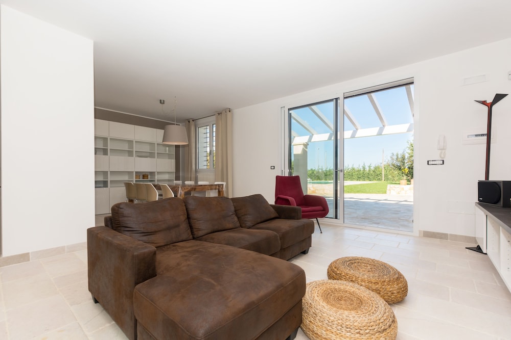 Villa, 3 Bedrooms photo 1