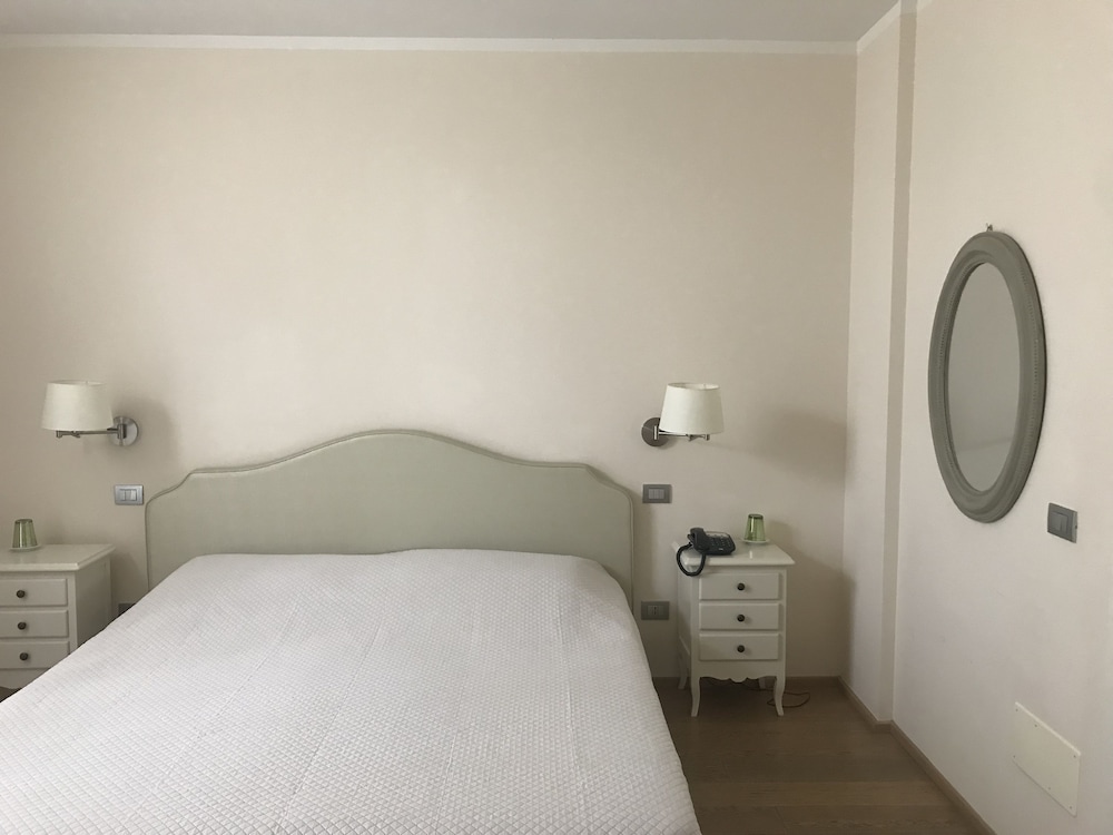 Junior Suite, Balcony photo 1