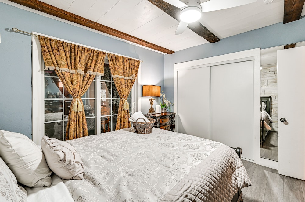 House (2 Bedrooms) photo 3