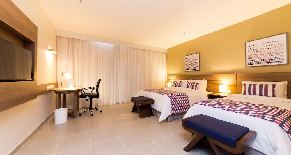 Superior Room, Multiple Beds photo 2