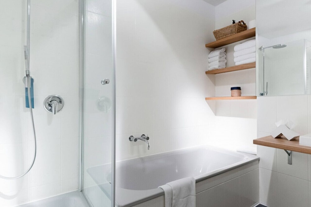 Luxury Apartment, 2 Bedrooms photo 3