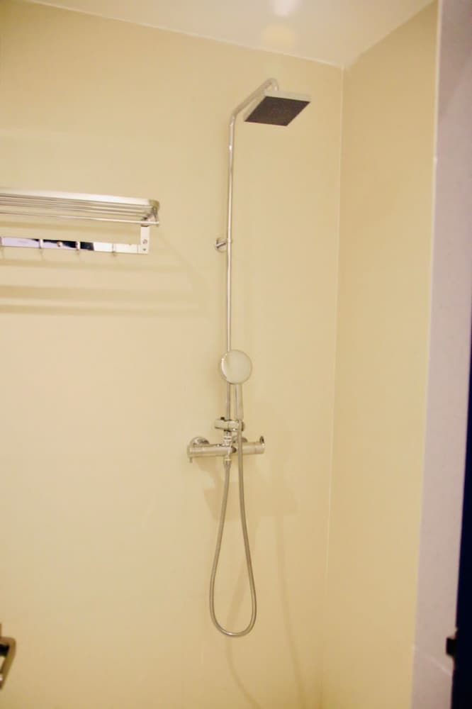 Superior Quadruple Room photo 2
